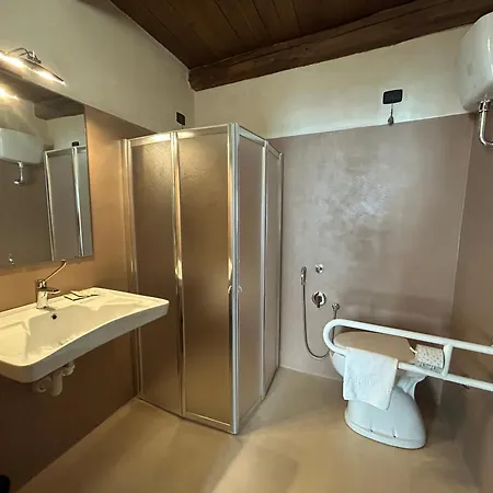 Palazzo Contelori * تيرني